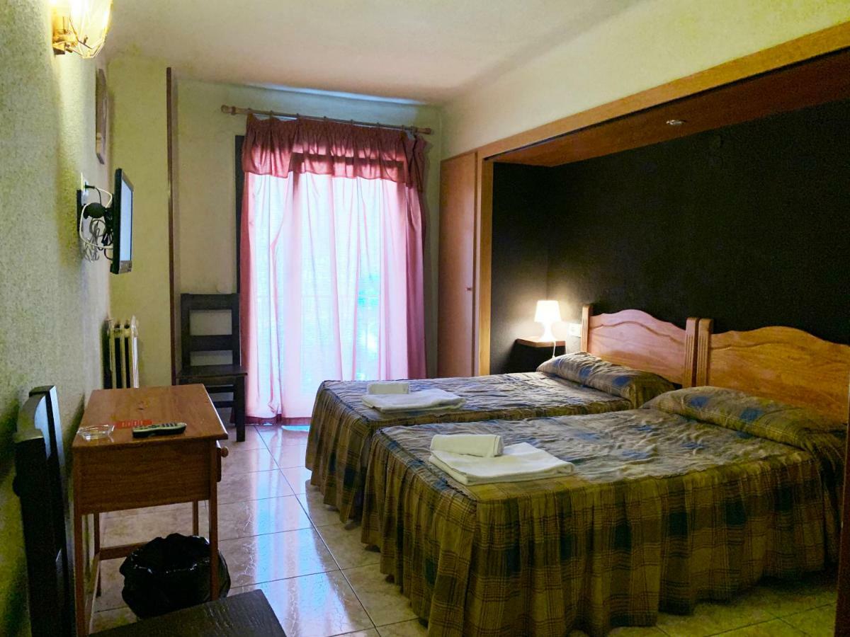 Hotel Barcelona Sant Julia de Loria Luaran gambar