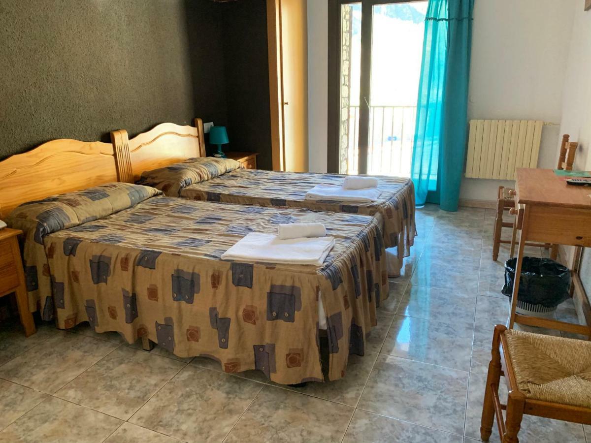 Hotel Barcelona Sant Julia de Loria Luaran gambar