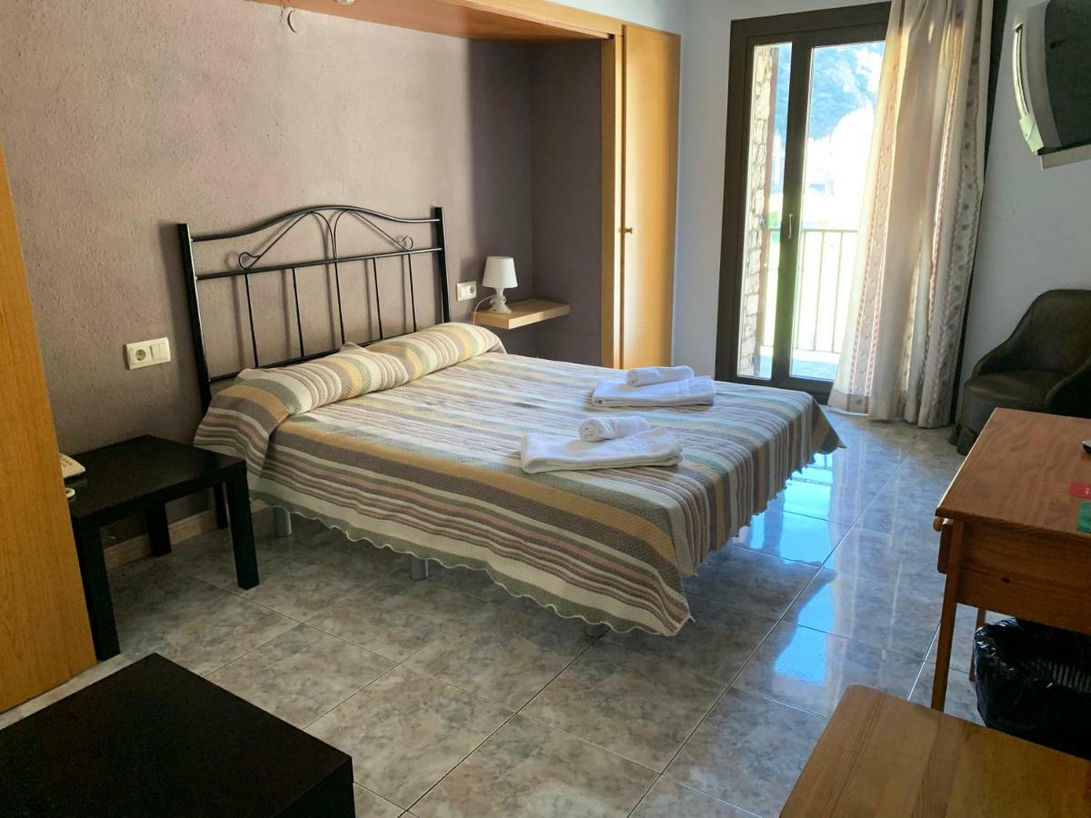 Hotel Barcelona Sant Julia de Loria Luaran gambar